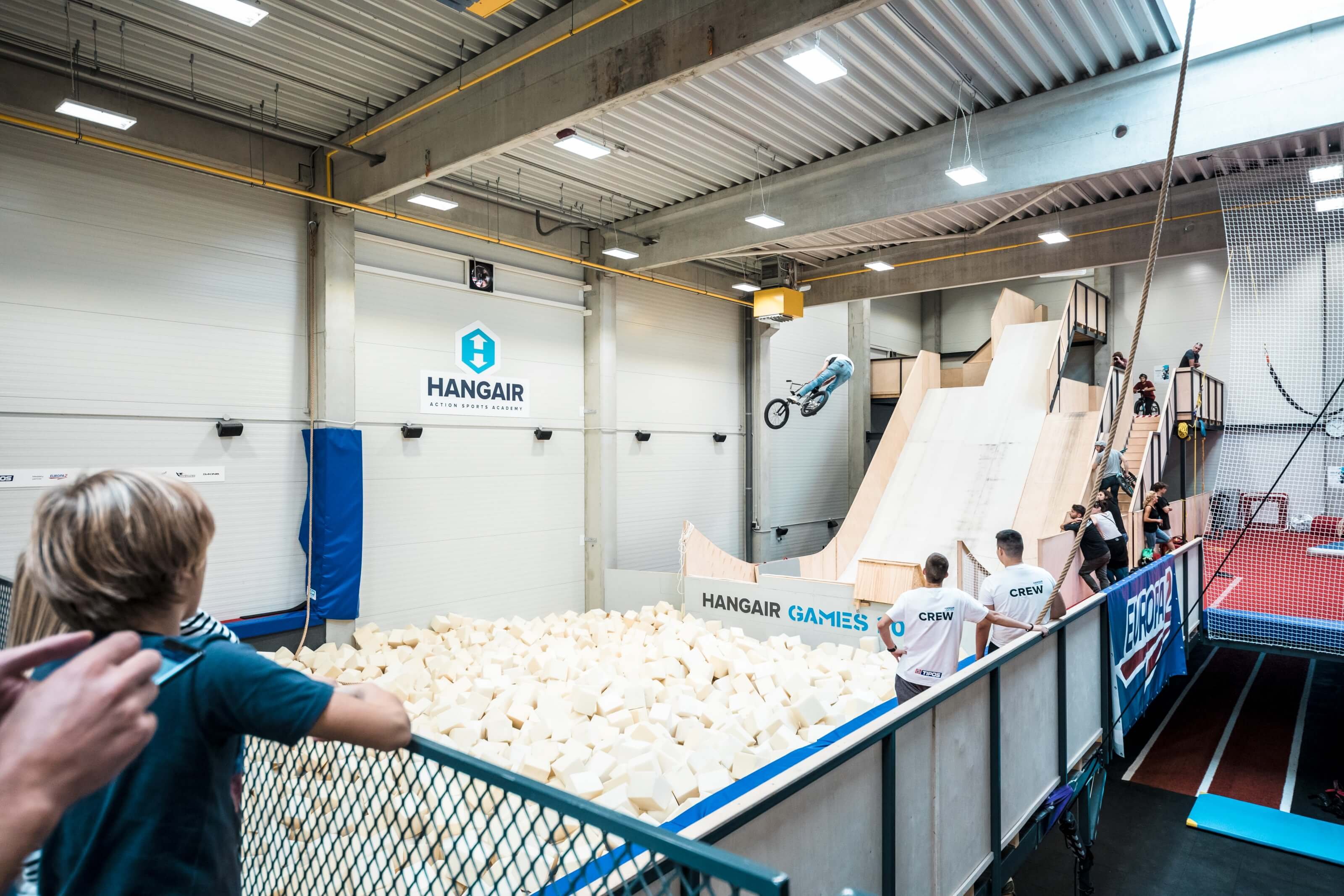hangair-games-2018-3.jpg