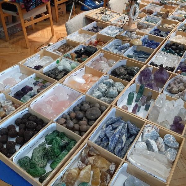 23.rocnik-Malokarpatskej-vyystvy-a-burzy-mineralov-fosilii-a-drahych-kamenov-4-600x600.jpeg