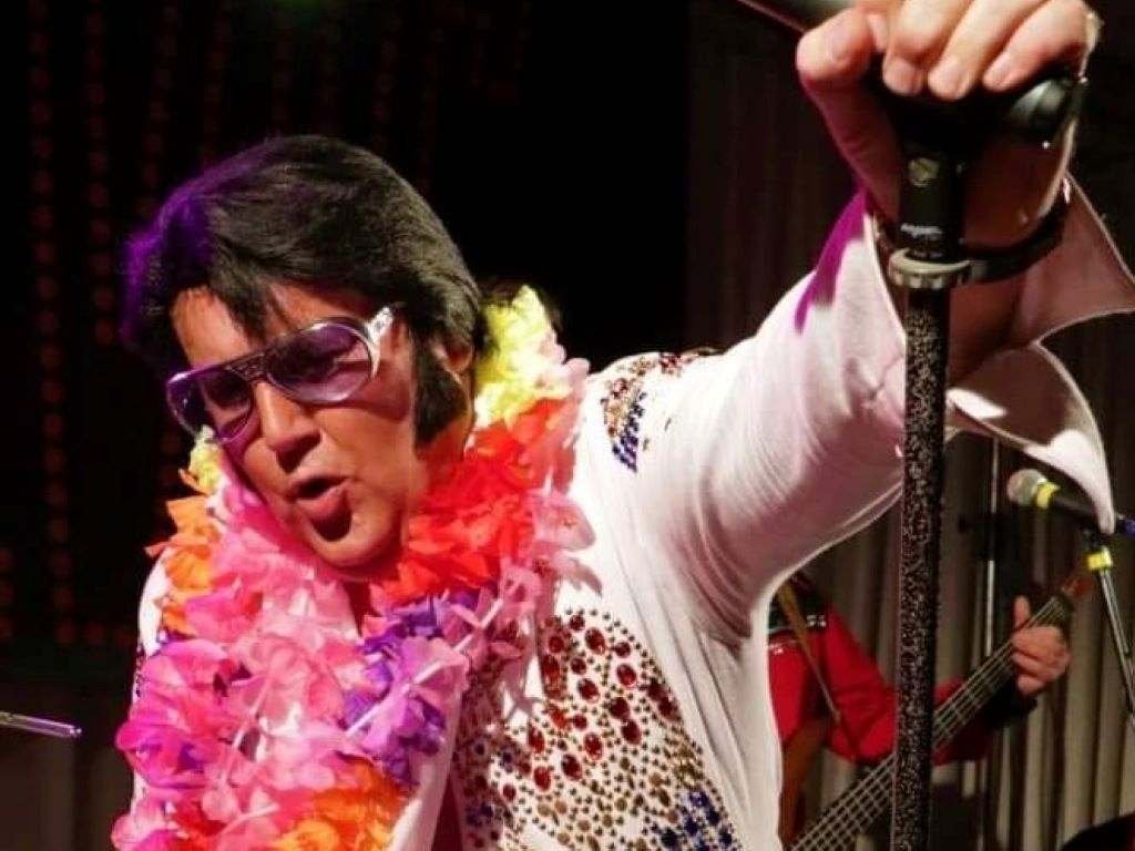 elvisshow1-202381511416.jpeg