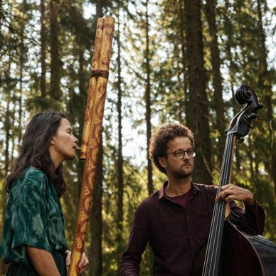 Ako znie súčasná world music? V Bratislave to môžete zistiť v električke!