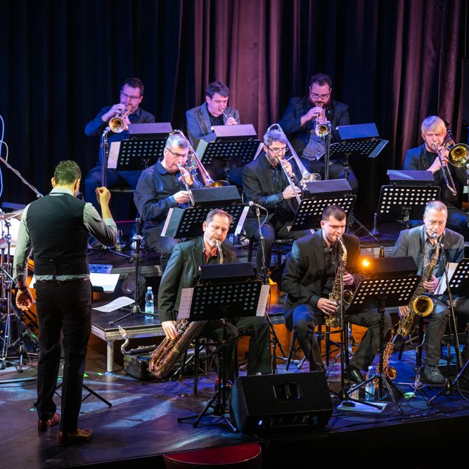Jesenné turné jazzového big bandu "Lukáš Oravec Orchestra"