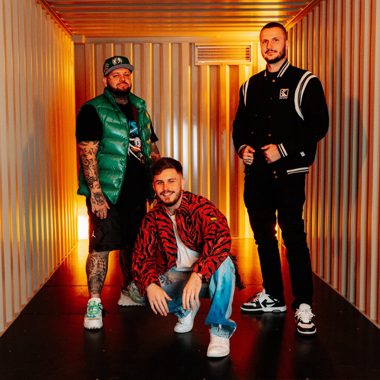 Raz Dva Tri. Odrátavanie do vydania debutového albumu Alana Murina nemôže byť lepšie