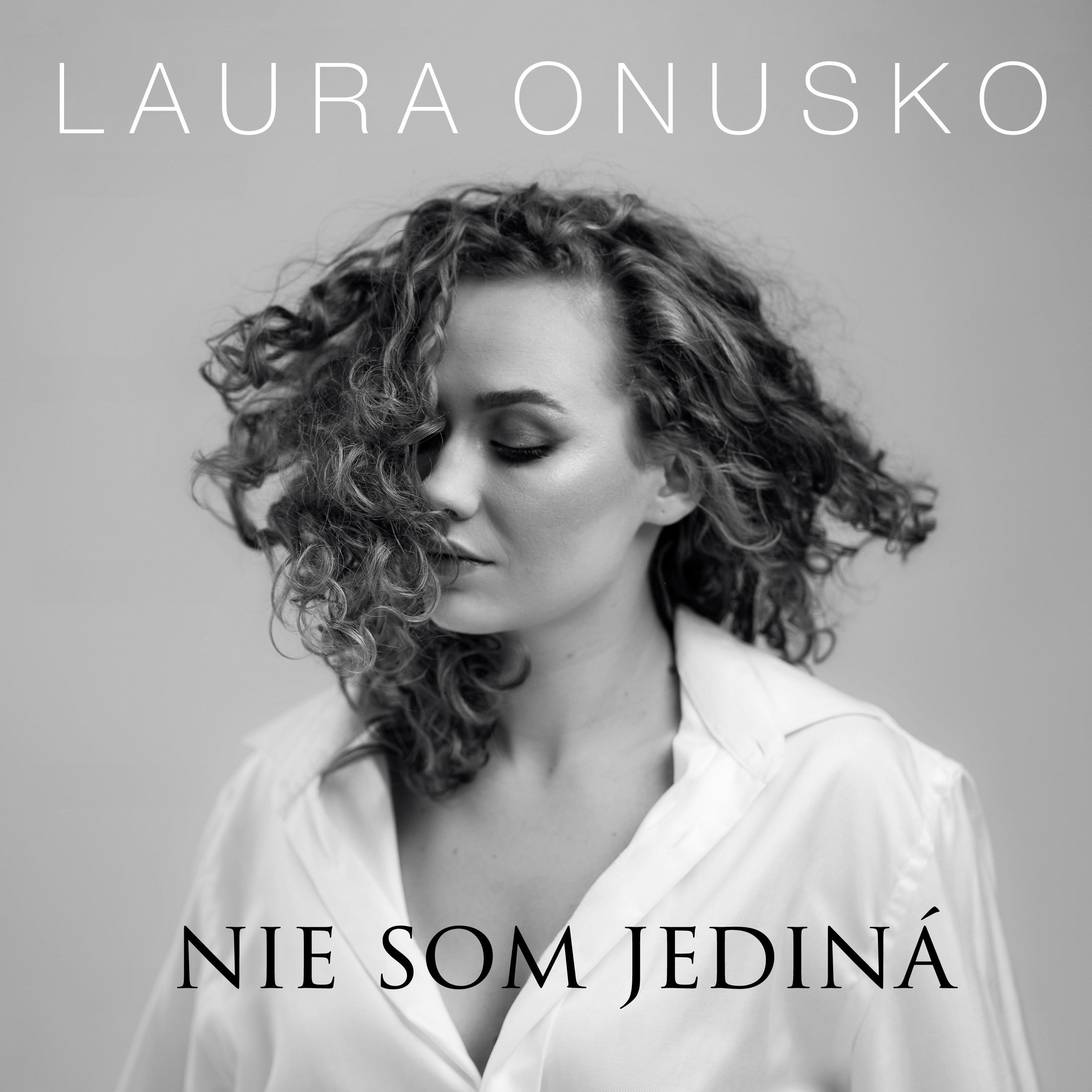 Laura Onusko vdýchla popovému EP jemné tóny elektroniky