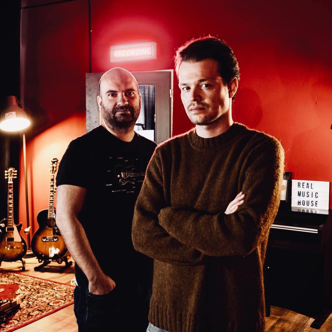 Robert Pospiš & Martin Sillay predstavujú atmosférický singel Uteká láska svetom