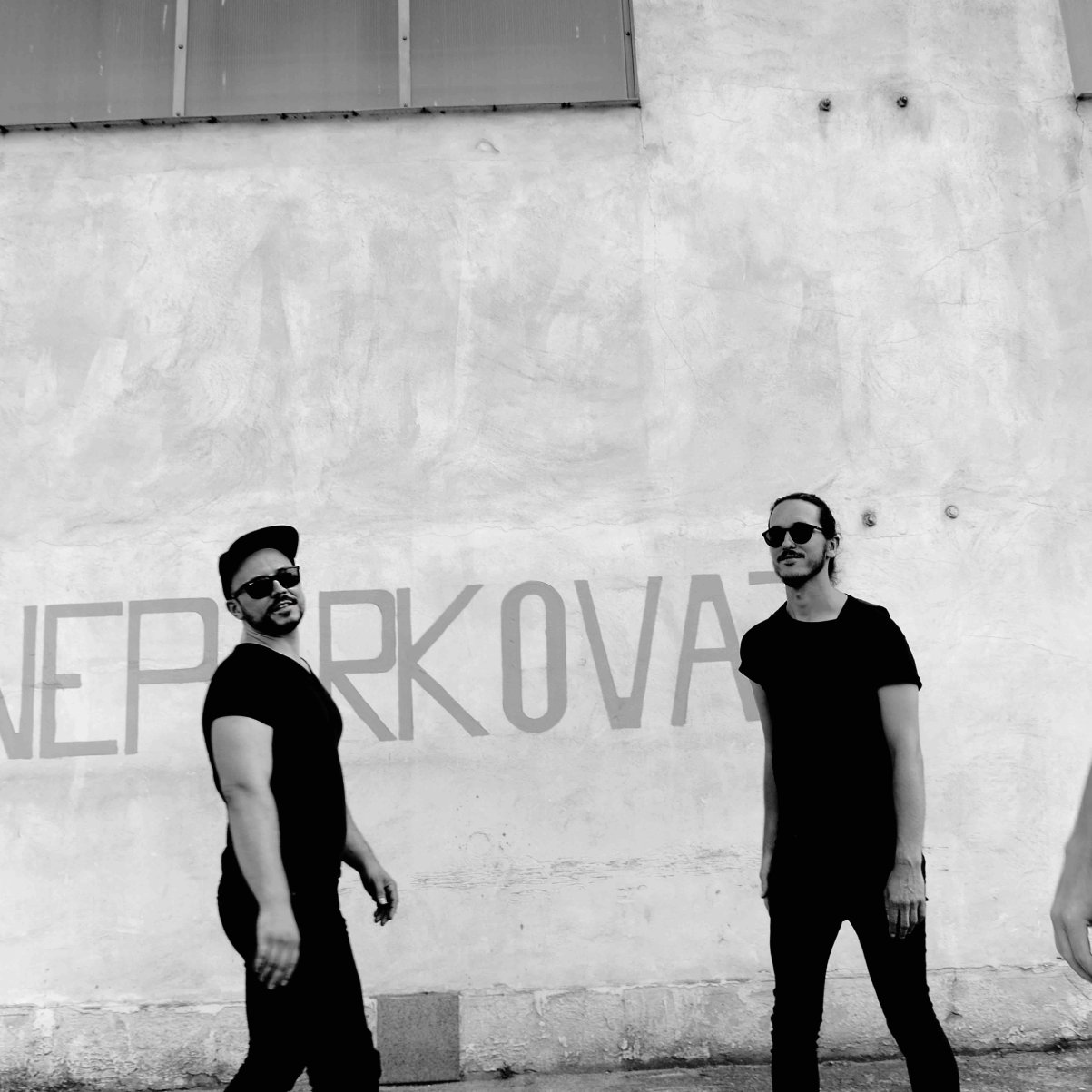 Kapela Cosmetica po nominácií na Rádiohlavách 2023 vydáva Materiál, ja a ty