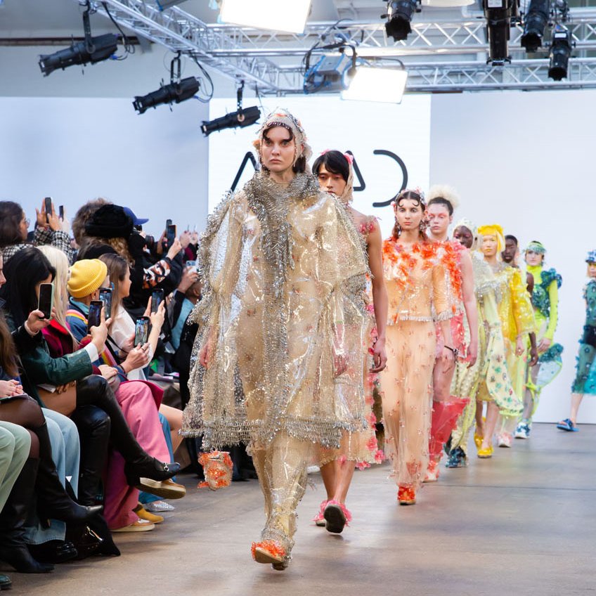 London Fahion Week: Mata Durikovic ukázala, ako spraviť udržateľnosť príťažlivou