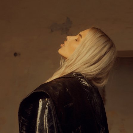 Ronie predstavila svoju najosobnejšiu skladbu  “V Búrke”!