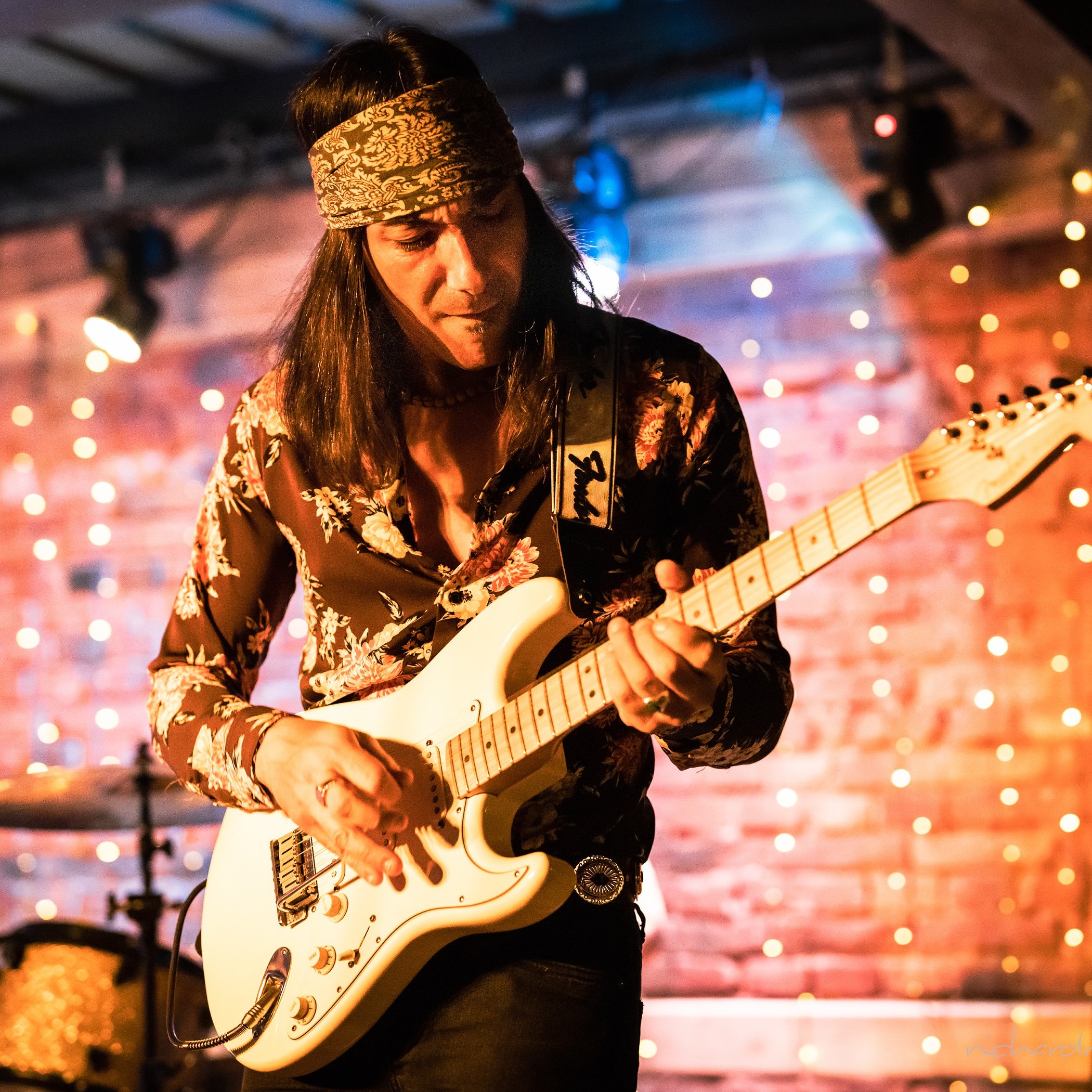 Brat Jimiho Hendrixa prichádza na Slovensko a do Čiech