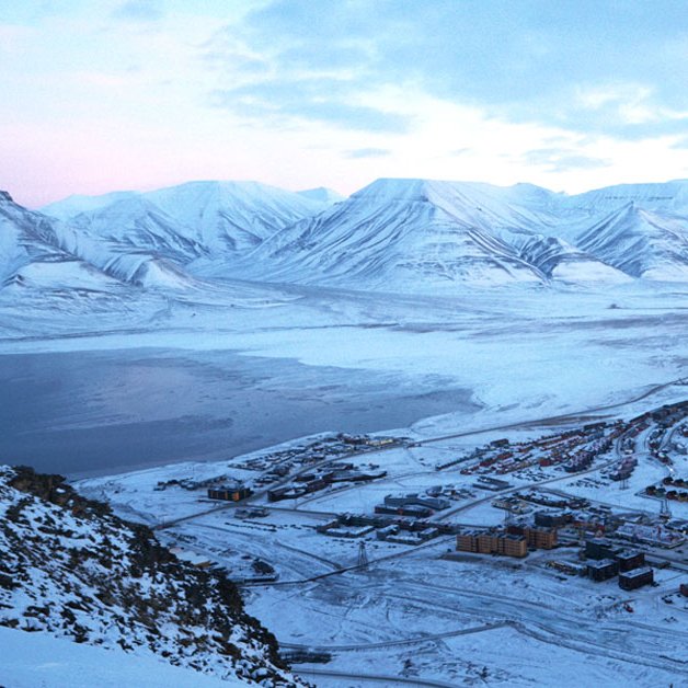 Je možné nájsť domov v najsevernejšom meste sveta?