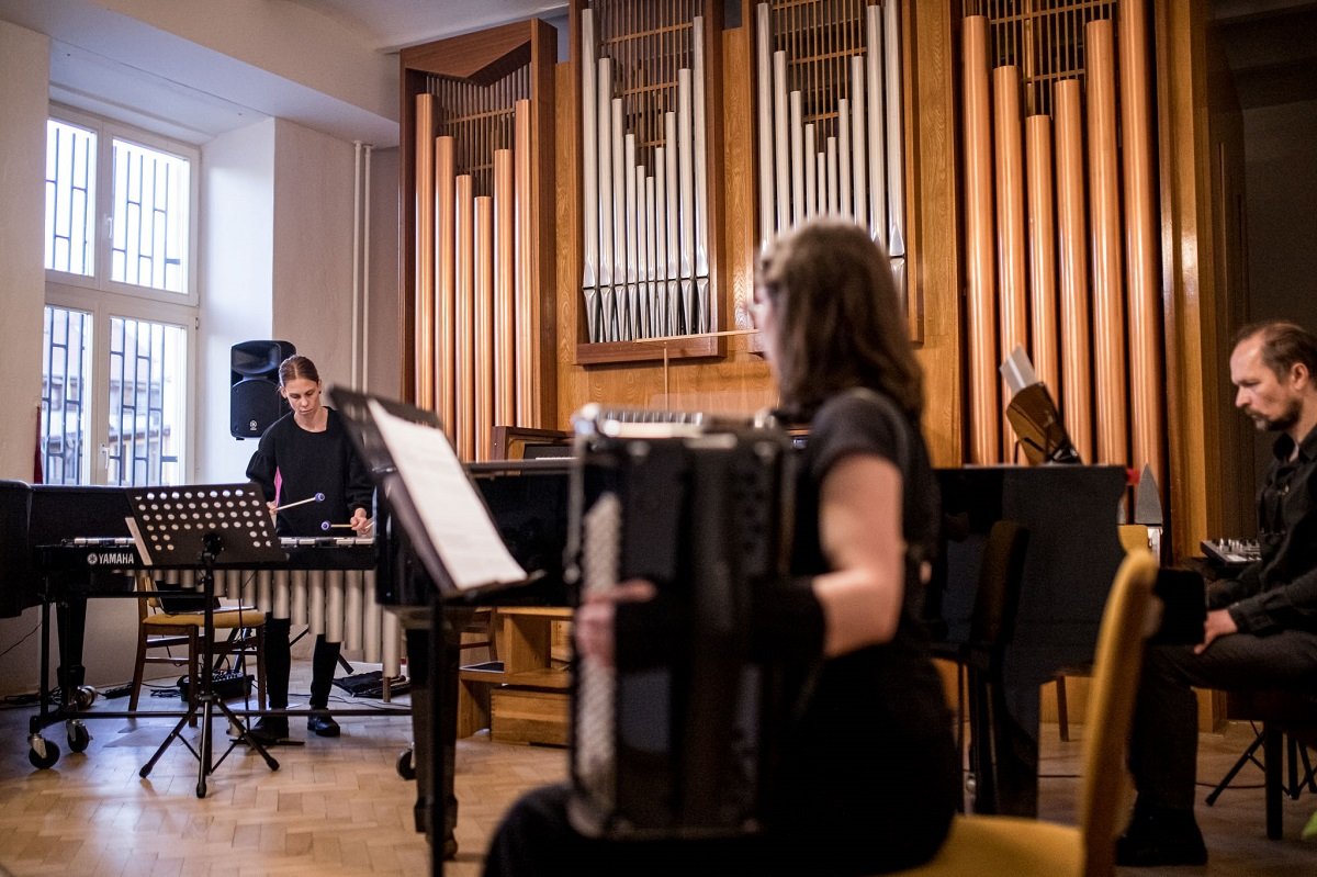 archiv-ARS-NOVA-komorny-koncert-na-Konzervatoriu-Timonova-k-photo-david-hanko.jpeg