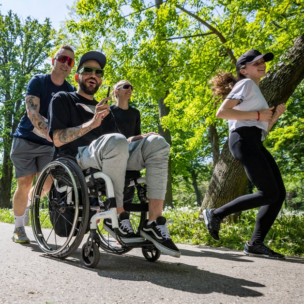 Bežci aj nebežci pozor: Spúšťa sa registrácia na charitatívny beh Wings for Life World Run