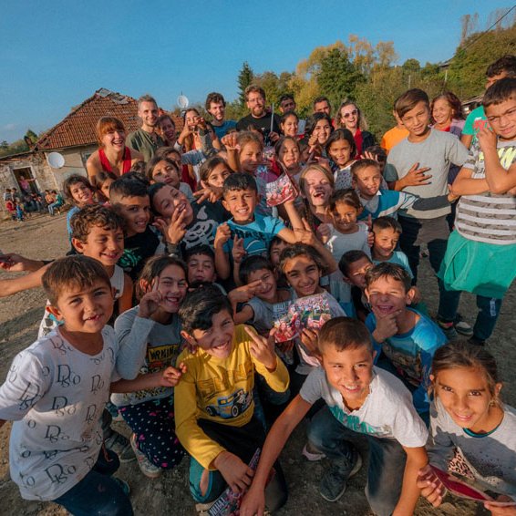 Ako vyzeralo turné ženskej vokálne kapely po rómskych osadách?